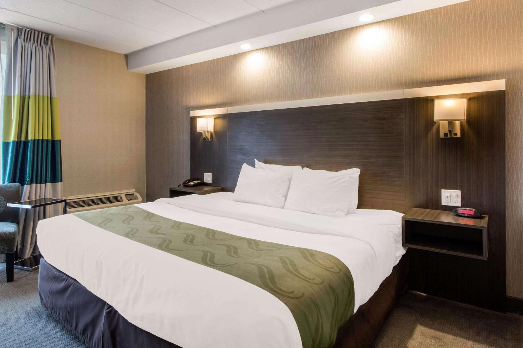 Quality Inn West Springfield Extérieur photo